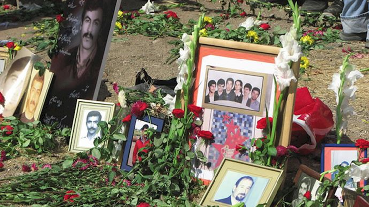 ضحايا مجزرة عام 1988 في ايران 