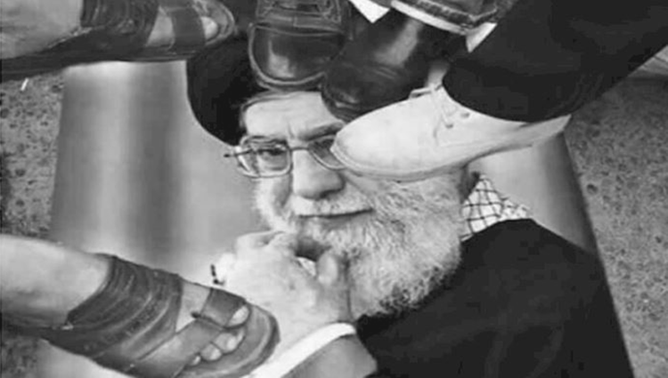 الملا علی خامنئی 