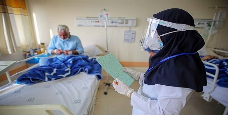 أكثر من 301200 حالة وفاة بفيروس كورونا في 543 مدينة في إيران