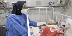 أكثر من 318500 حالة وفاة بفيروس كورونا في 547 مدينة في إيران