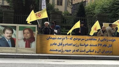 احتفى المتظاهرون في ستوكهولم بالسويد بالذكرى السابعة والخمسين لتأسيس منظمة مجاهدي خلق الإيرانية.