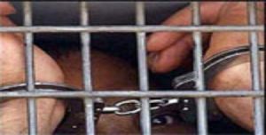 تعريض السجناء السياسيين لموت مجحف من خلال منعهم من الوصول إلى الخدمات الطبية والاستشفائية