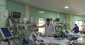 ارتفاع وفيات کورونا في عموم إيران إلى أكثر من 496100 شخص