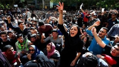 ليست إحتجاجات وإنما ثورة من أجل التغيير