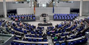 تصدیق البرلمان الأوروبي علی وضع قوات الحرس في قائمة الجماعات الإرهابية