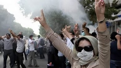 دور المرأة في قيادة الثورة الديمقراطية الإيرانية