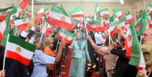 مايعنيه التجمع السنوي للمقاومة الايرانية للنظام الايراني