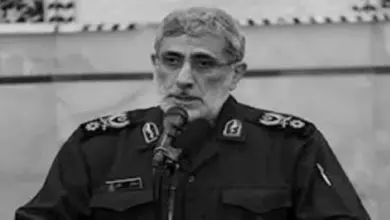 قاآني غراب الشٶم