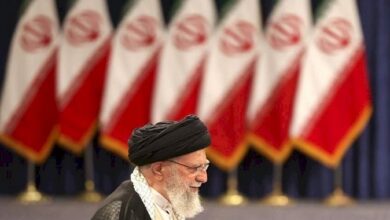 شعب في الجحيم