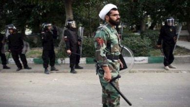 النظام الايراني يعمل من أجل تلافي سقوطه المحتوم