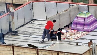 تحول ديناميكيات الأسرة الإيرانية: منازل مشتركة تحت ضغط الاقتصاد