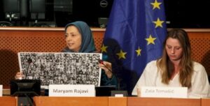 اليوم العالمي لحقوق الإنسان: محاسبة النظام الإيراني وإنصاف الضحايا