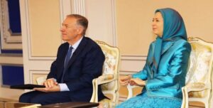 طريق واحد فقط لإنهاء النظام الايراني