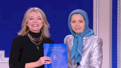 حين تقود النساء الثورة.. إيران على أعتاب التغيير