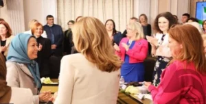 نساء العالم يقفن الى جانب نضال المرأة الايرانية من أجل الحرية والتغيير