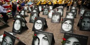 النساء الإيرانيات يناضلن من أجل الحرية! عشية الاحتفال بـ "اليوم العالمي للمرأة"