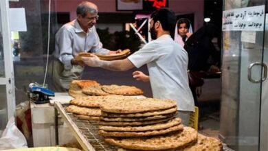 الخبز في مرمى الأزمة؛ ارتفاع الأسعار واحتجاجات الشعب بين الحاجة والمعاناة