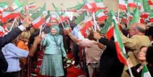 نضال الشعب الإيراني؛ الطريق إلى الحرية