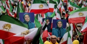 على مفترق طرق تاريخية.. مظاهرة بروكسل ترسم ملامح إيران الجديدة