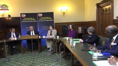 دعوة لسياسة حازمة ضد النظام الإيراني ودعم المقاومة خلالمؤتمر في البرلمان البريطاني