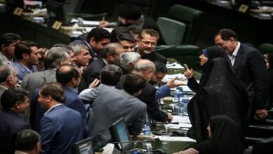 حرب الذئاب بعد خطاب خامنئي الأخير