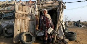 من الاحتفال إلى الإفقار: كيف صادر نظام الملالي بهجة "يلدا" وحوّلها إلى مرآة لانهياره