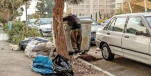 إيران.. شعب تحت خط الفقر وحكومة في رغد من العيش