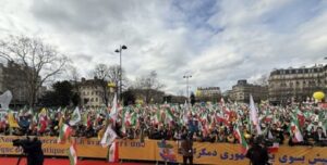 100 ألف إيراني هتفوا من برلين للجمهورية الديمقراطية