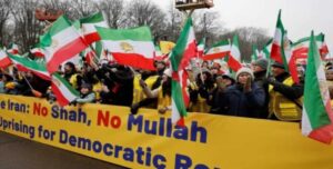 برلين تكسر المحرّم: الغرب يقترب من لحظة الاعتراف بسقوط نظام الملالي