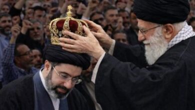 تنصيب مجتبى: ضحكٌ على الذقون